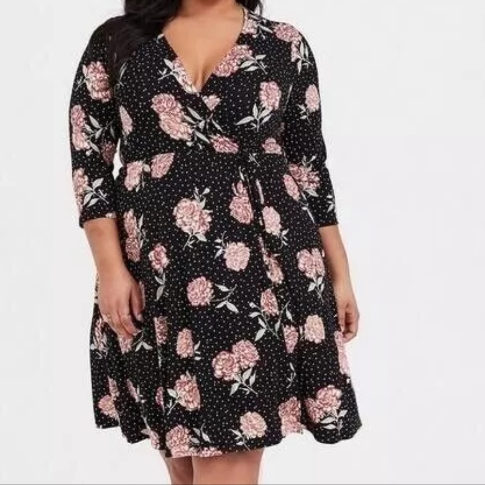 Torrid 5x Polka Dot Rose Floral Jersey Faux Wrap Dress